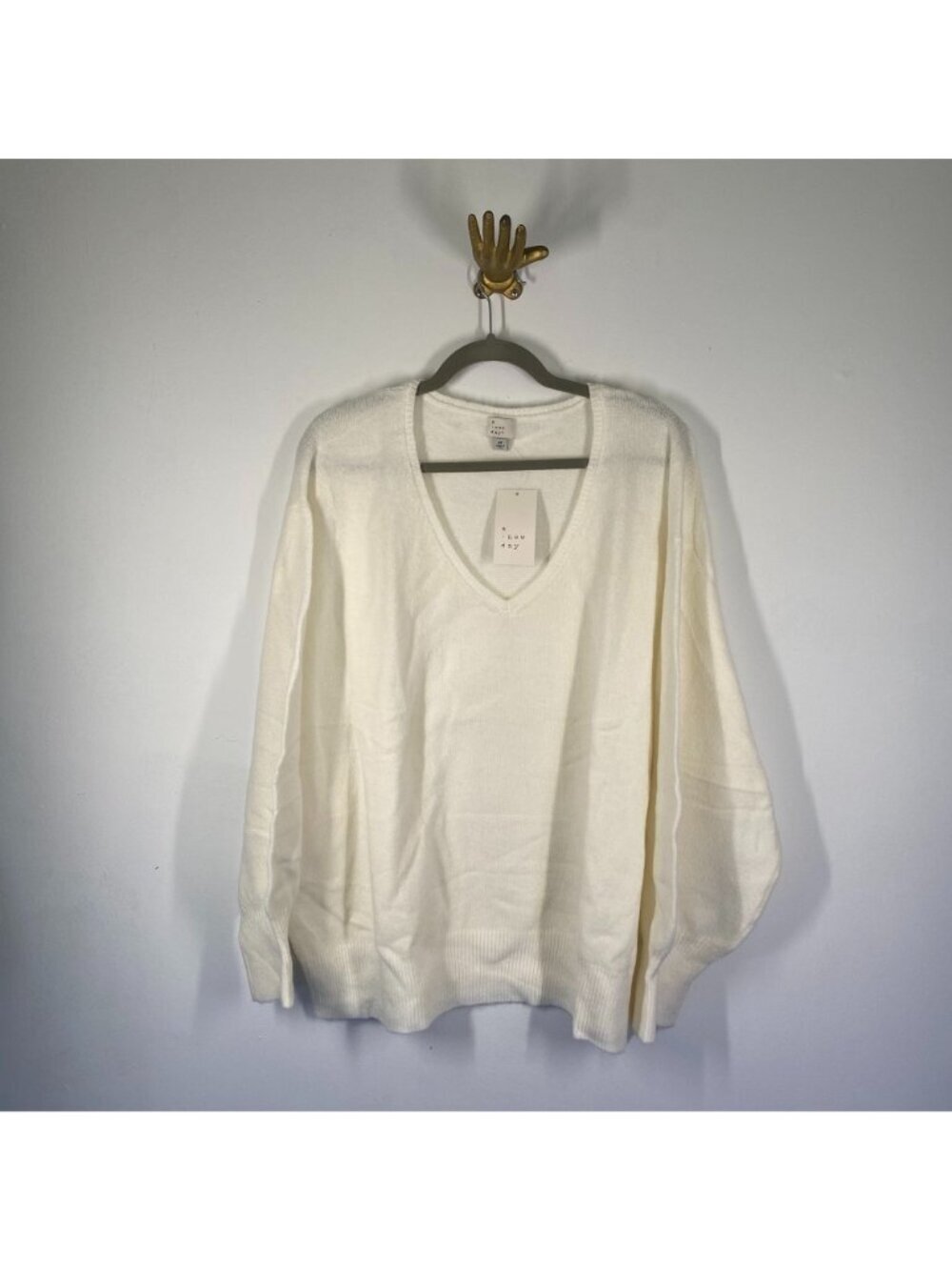A New Day Womens V-Neck Sweater Ivory 1X Soft Lightweight Pullover Ribbed Trim - Picture 2 of 7